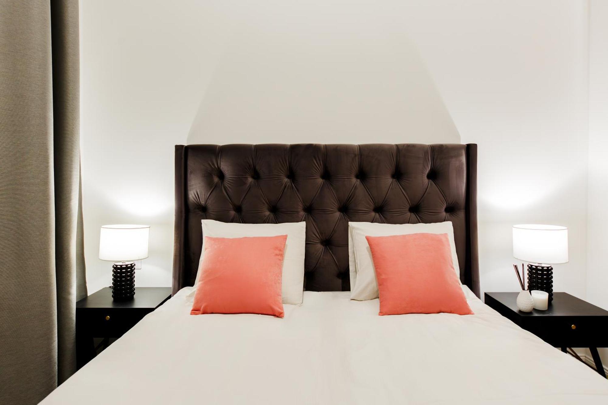 Rigaapartment Elizabetes 22 Self-Service Aparthotel Exterior photo